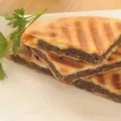 سندويش طوشكا